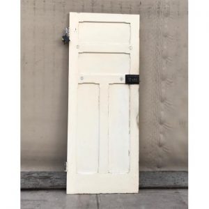 # 3027 <br> Bungalow Style Back Door <br> 2020 x 805 x 35 mm