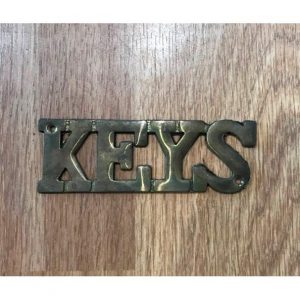 # 736 (MP) <br> Keys Plaque