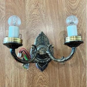 # 4067 <br> Wall Sconce Light