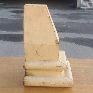 # 4505 <br> Timber Corbel