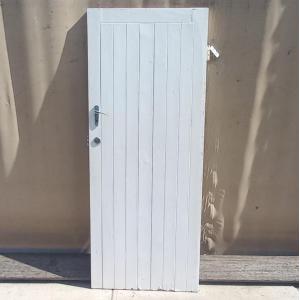 # 4816 <br> External Door <BR> 2010 x 805 x 40 mm