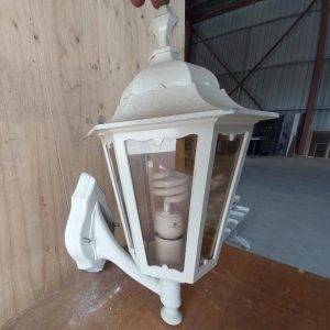 # 5455 <br> Coach Light