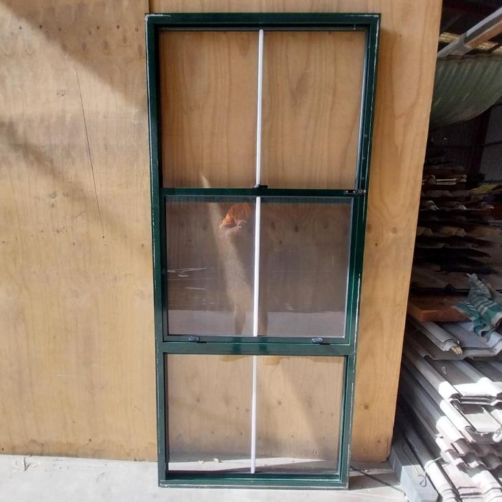 # 5778 - B11 <br> Aluminium Framed Window <br> 1965mm High x 865mm Wide