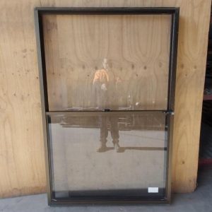 # 5839 - B7 <br> Aluminium Framed Window <br> 1580mm High x 1050mm Wide
