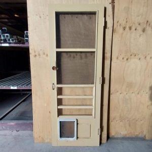 # 5897 <br> Timber Door <br> 2080 x 745 x 35 mm