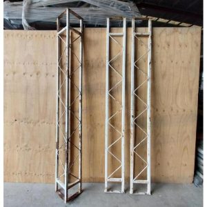 # 5820 <br> Verandah Posts