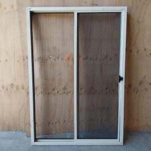 # 6276 - B8 <br> Aluminium Framed Window <br> 1510mm High x 1045mm Wide