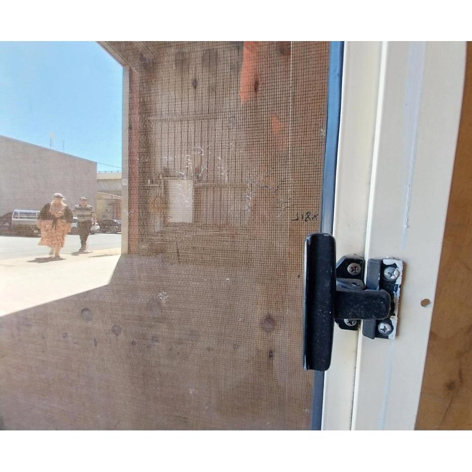 # 6276 - B8 <br> Aluminium Framed Window <br> 1510mm High x 1045mm Wide - Image 4