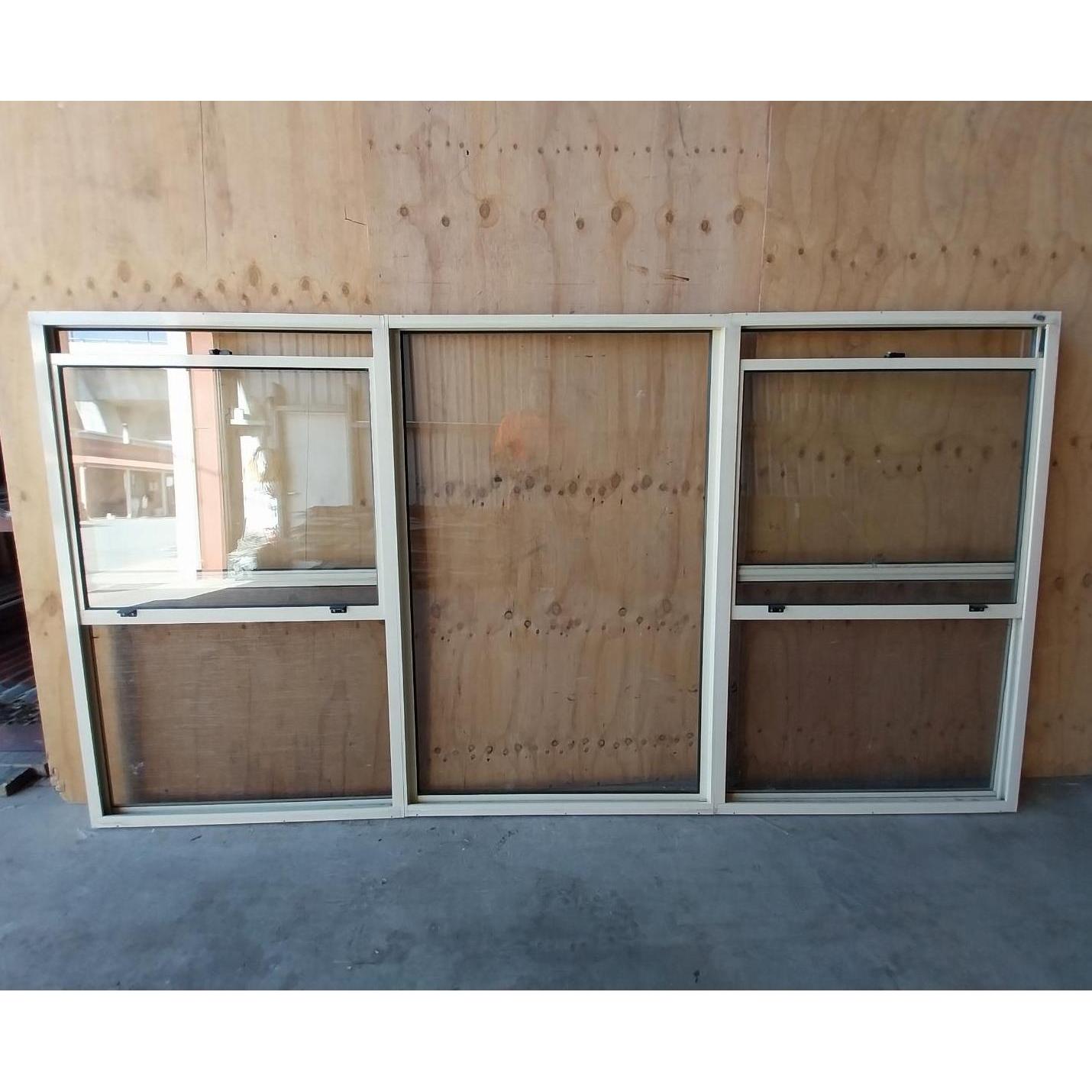# 6279 - B3 <br> Aluminium Framed Window <br> 1455mm High x 2750mm Wide - Image 2