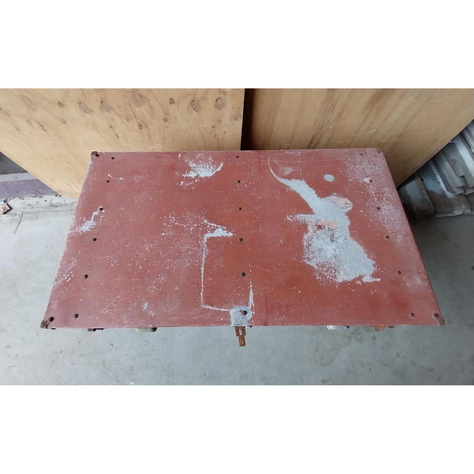 # 6329 <br> Vintage Timber Trunk - Image 5