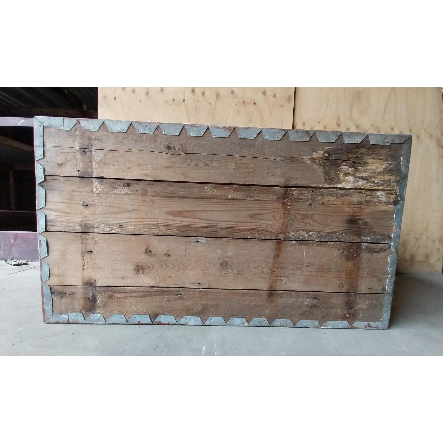 # 6329 <br> Vintage Timber Trunk - Image 14
