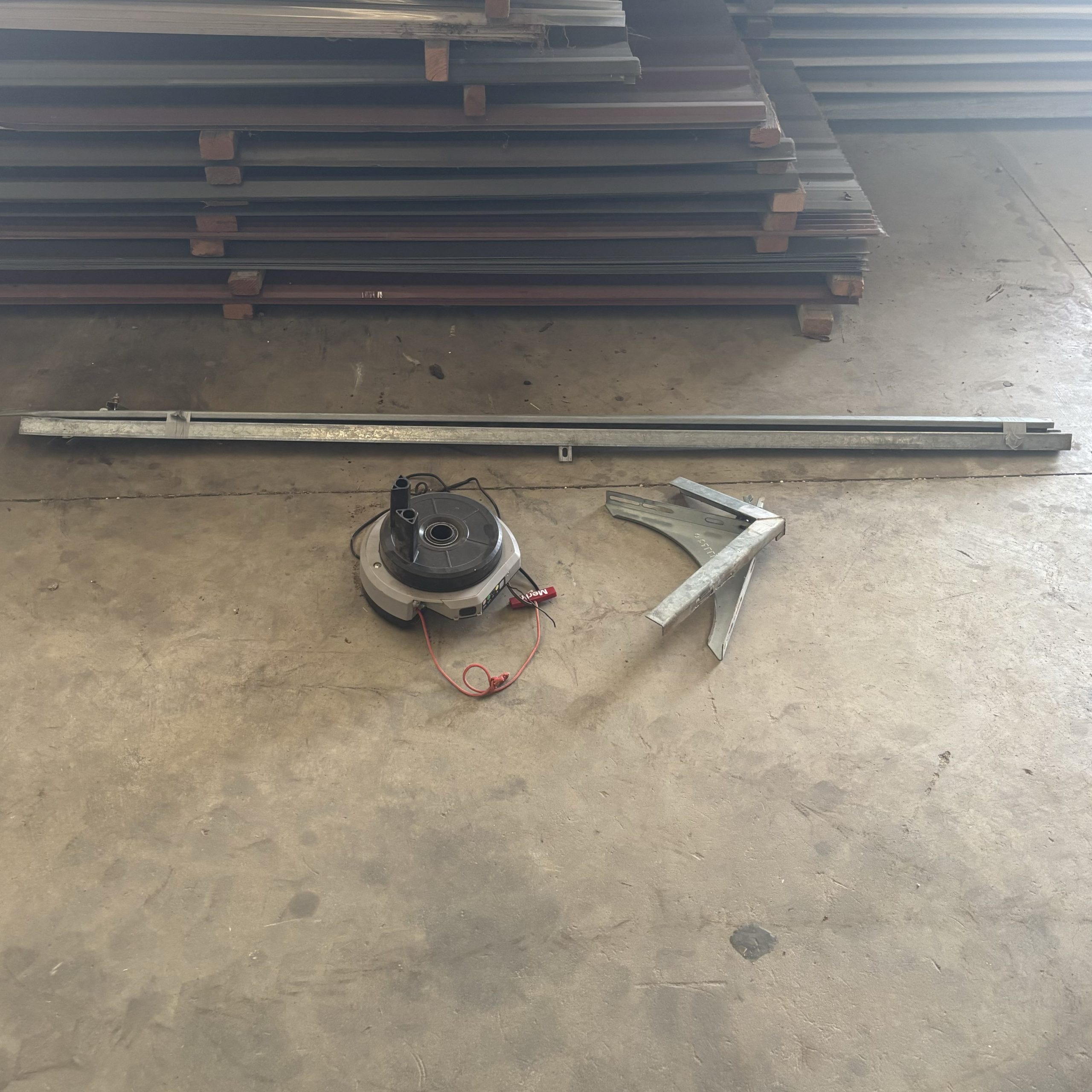 # 6042 <br> Roller Door <br> 2650mm Wide - Image 8