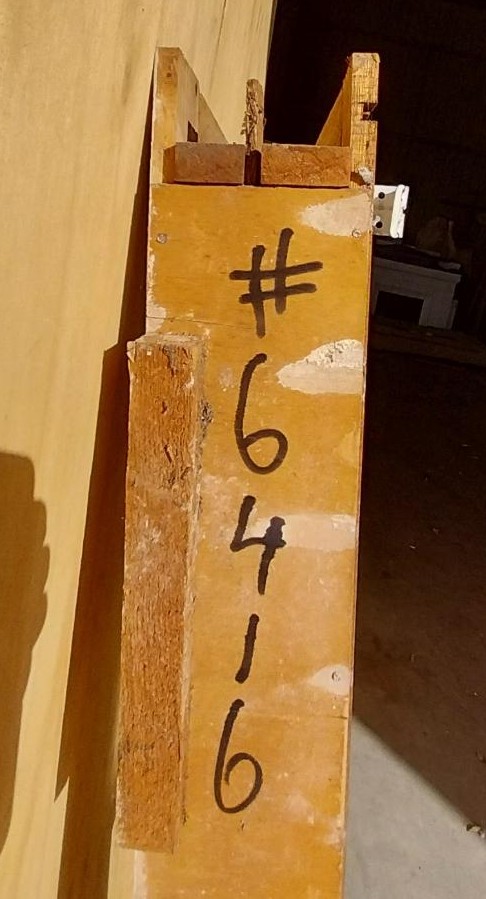 # 6416 <br> Timber Framed Sash Window <br> 1365mm High x 1075mm Wide - Image 11