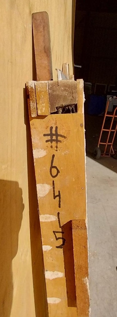 # 6416 <br> Timber Framed Sash Window <br> 1365mm High x 1075mm Wide - Image 12