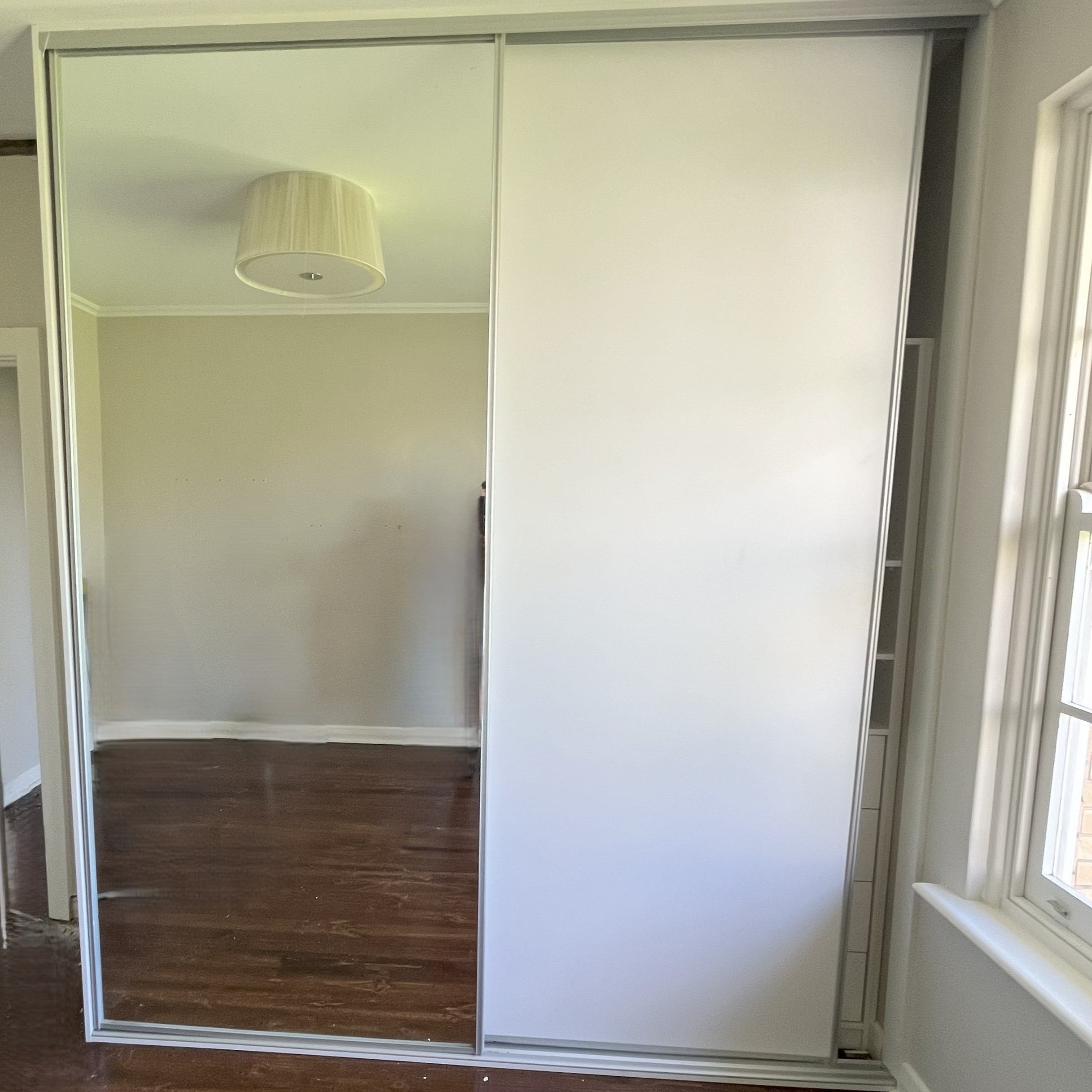 # 6672 <br> Sliding Wardrobe Doors <br> 2685mm High x 2280mm Wide - Image 2