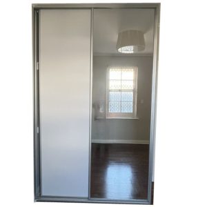 # 6673 <br> Sliding Wardrobe Doors <br> 2715mm High x 1740mm Wide