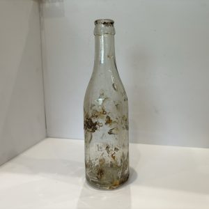 # 6134 <br> Vintage Bottle