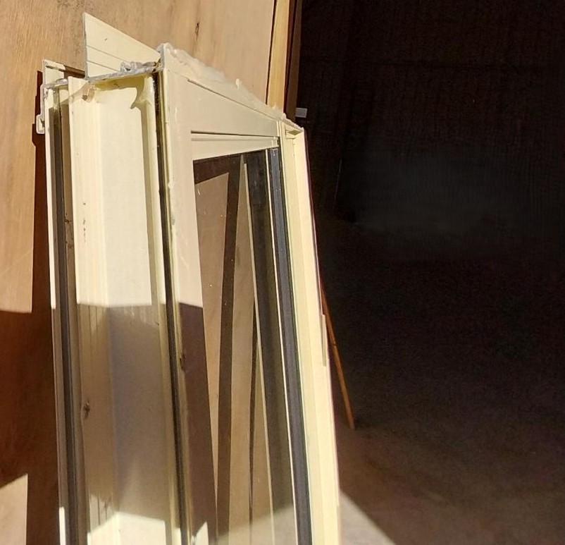 # 7036 <br> Aluminium Framed Sash Window <br> 1745mm High x 2675mm Wide - Image 10