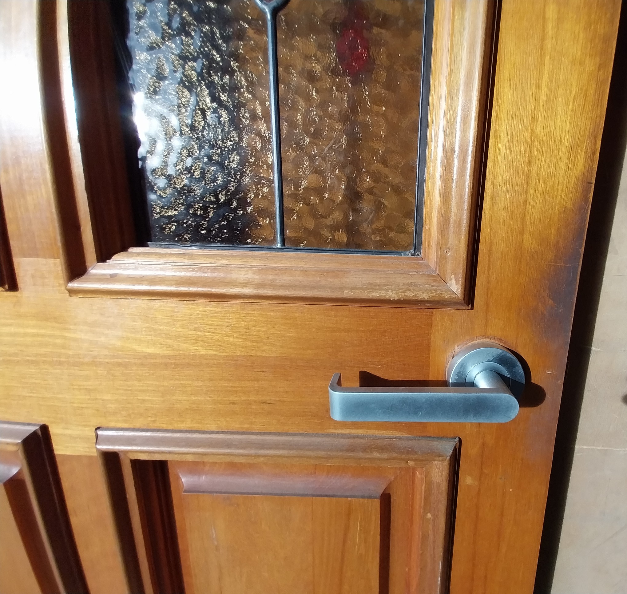 # 7067 <br> External Timber & Leadlight Door <br> 2015 x 780 x 35mm - Image 8