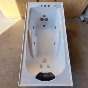 # 6389 <br> Spa Bath
