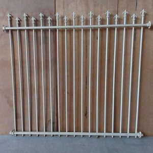 # 7039 <br> Fence Panels & Single Gates <br> 7 Lineal Metres