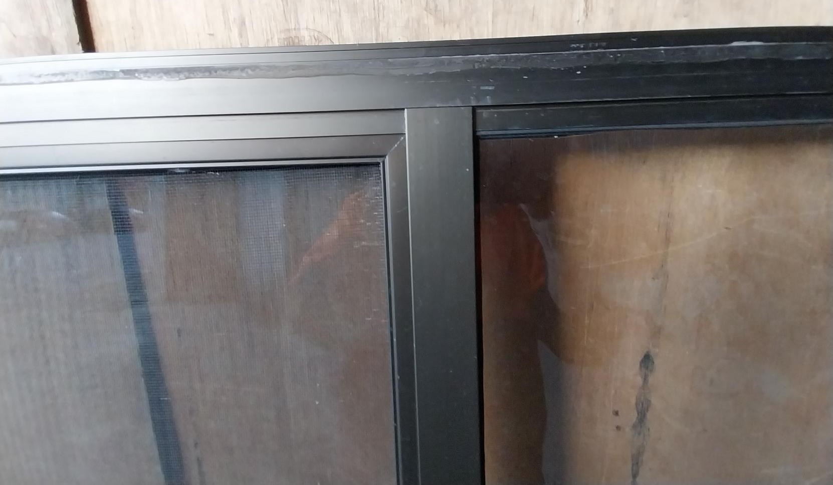 # 7111 - B10 <br> Aluminium Framed Sliding Window <br> 1580mm High x 1640mm Wide - Image 6
