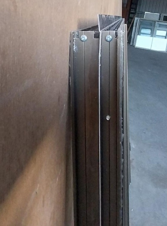 # 7111 - B10 <br> Aluminium Framed Sliding Window <br> 1580mm High x 1640mm Wide - Image 8