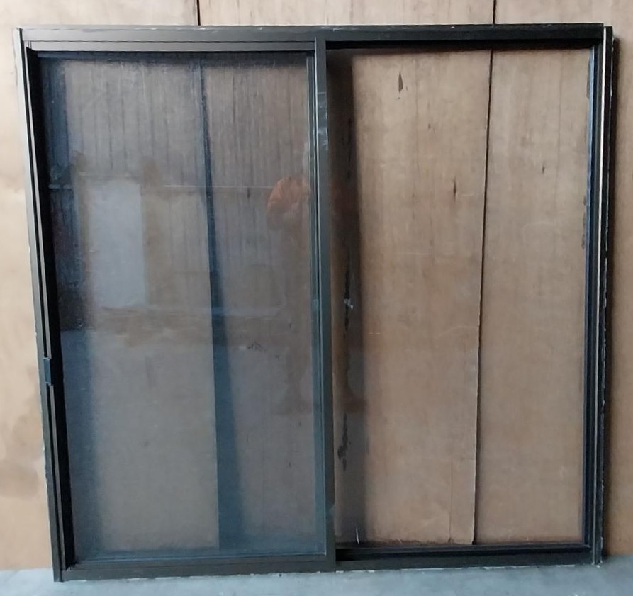 # 7112 - B10 <br> Aluminium Framed Sliding Window <br> 1580mm High x 1640mm Wide - Image 2