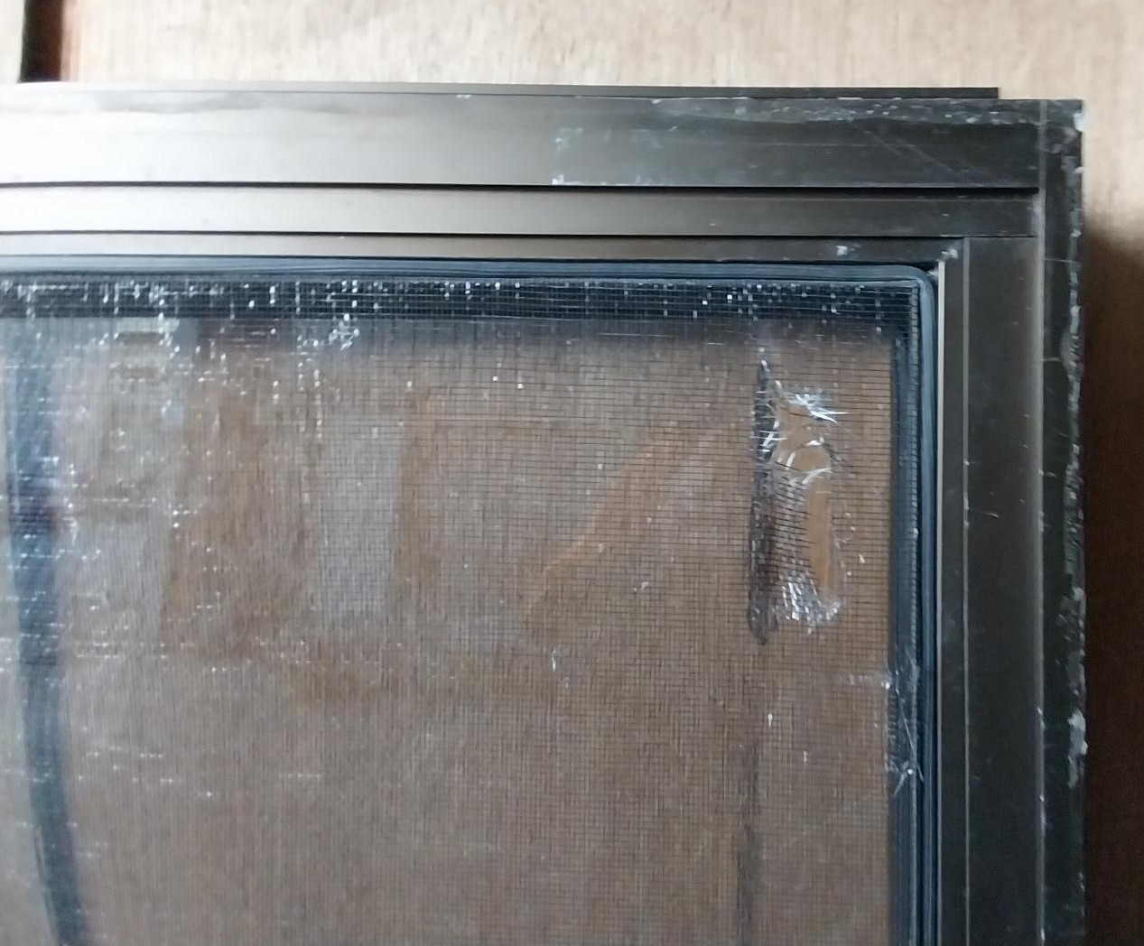 # 7112 - B10 <br> Aluminium Framed Sliding Window <br> 1580mm High x 1640mm Wide - Image 5