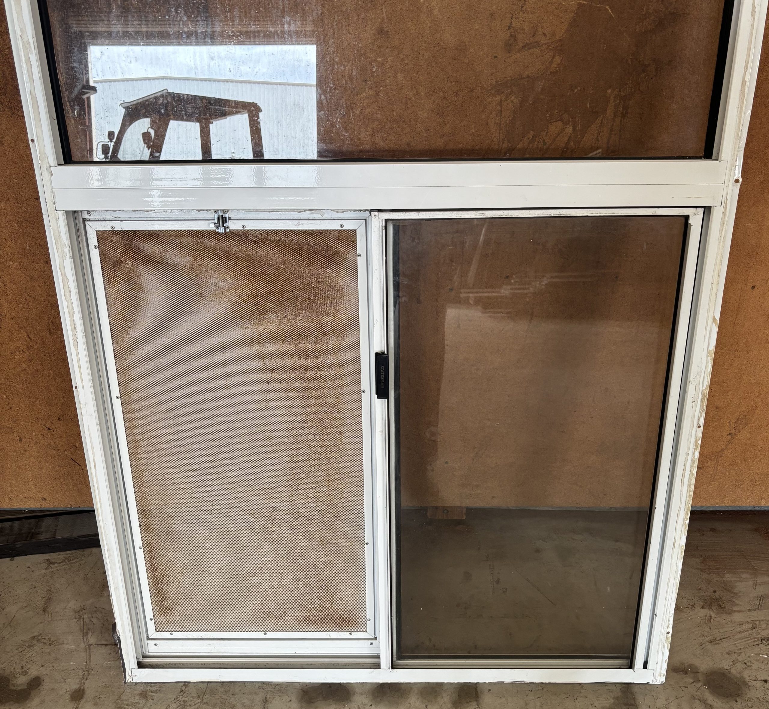 # 7310 - B7 <br> Aluminium Framed Sliding Window <br> 1560mm High x 1050mm Wide - Image 6