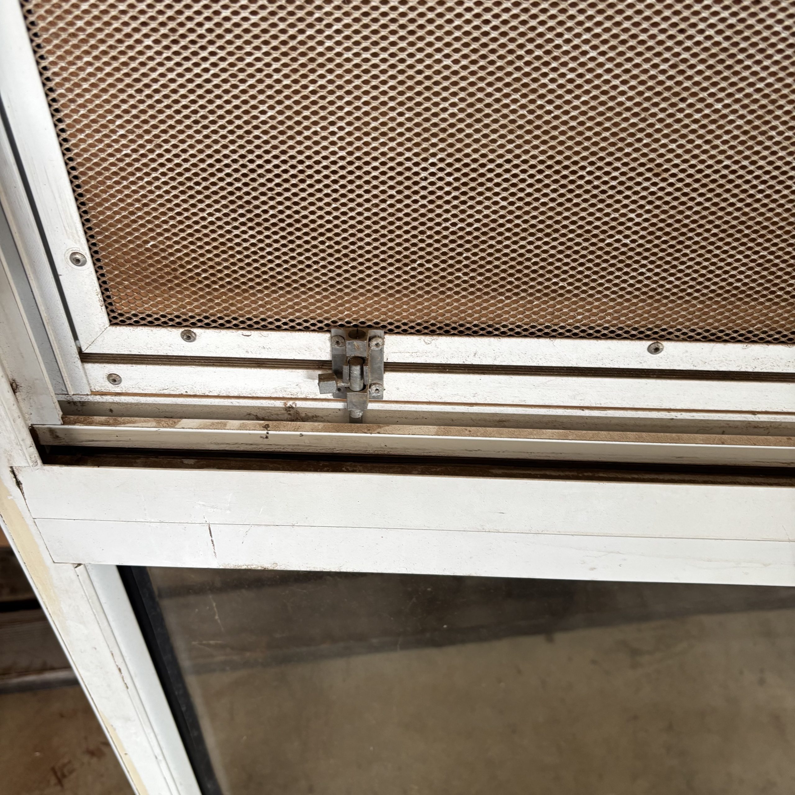 # 7311 <br> Aluminium Framed Sliding Window <br> 1560mm High x 1735mm Wide - Image 7
