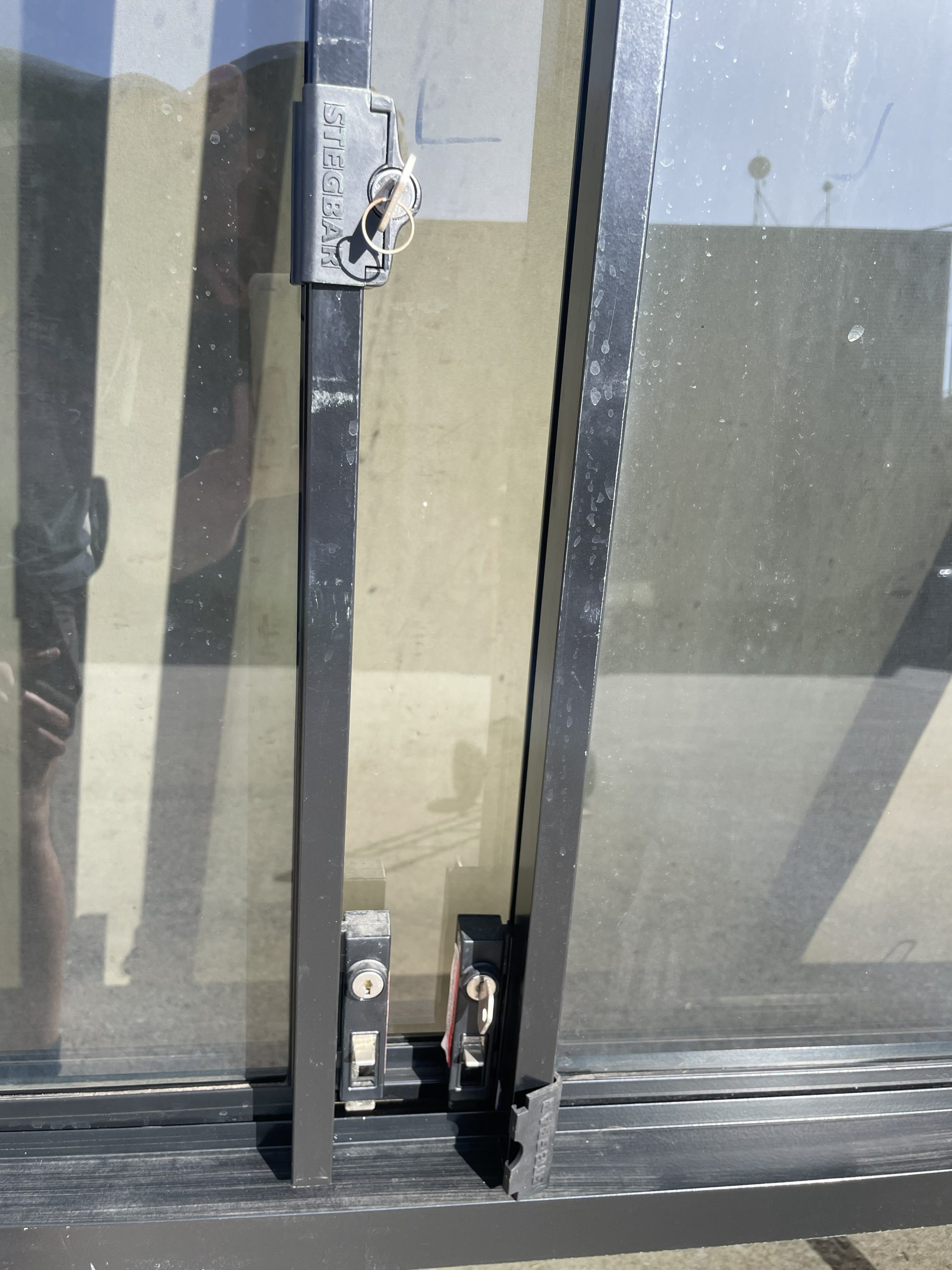 # 7327 <br> Aluminium Framed Sliding Window <br> 2000mm High x 2440mm Wide - Image 5