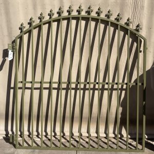 # 7330 <br> Single Gate <br> 1800mm High x 1615mm Wide