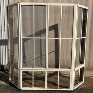 # 7390 <br> Aluminium Framed Bay Window <Br> 2040mm High x 1860mm Wide
