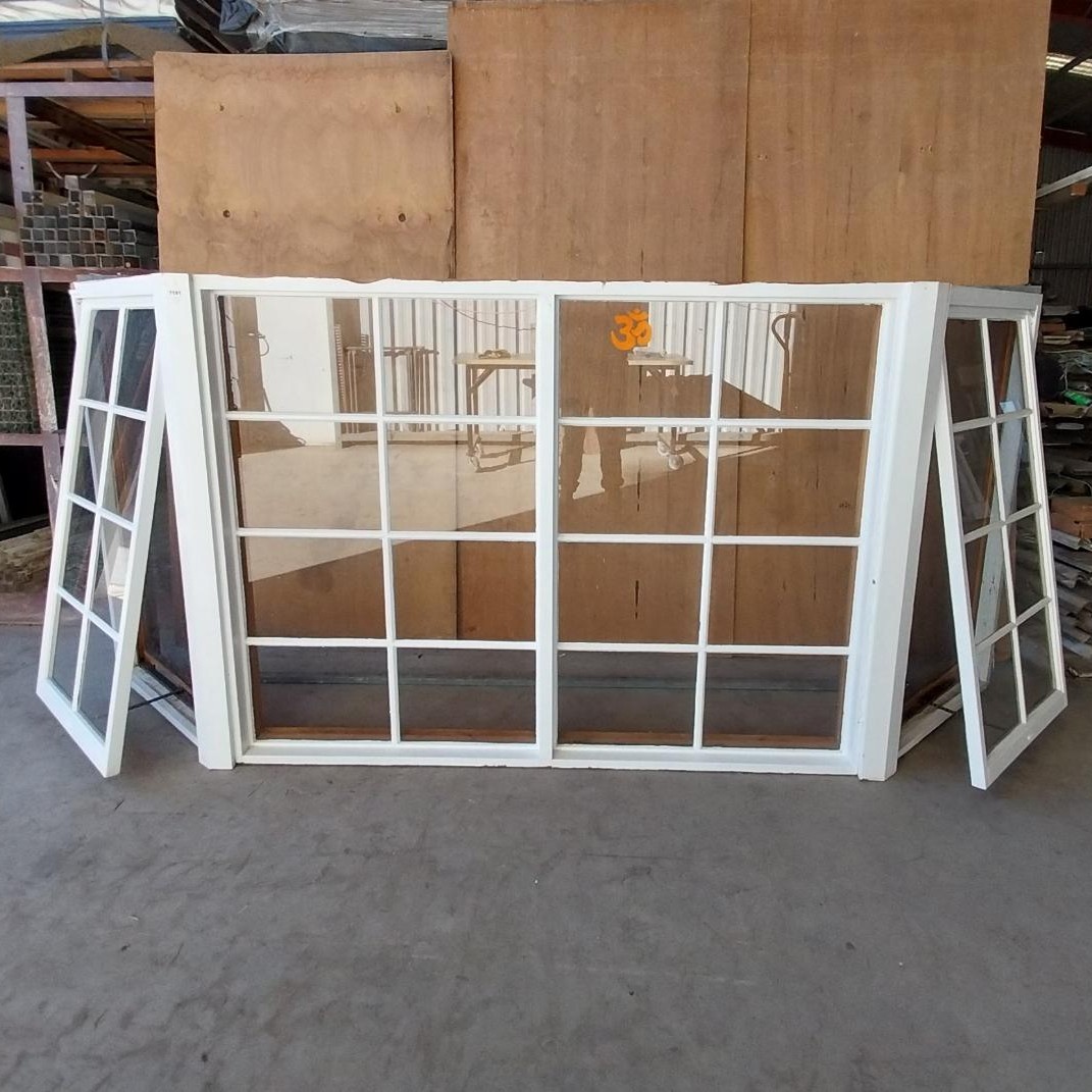 # 7151 <br> Timber Framed Bay Window <br> 1440mm High x 3300mm Wide - Image 2