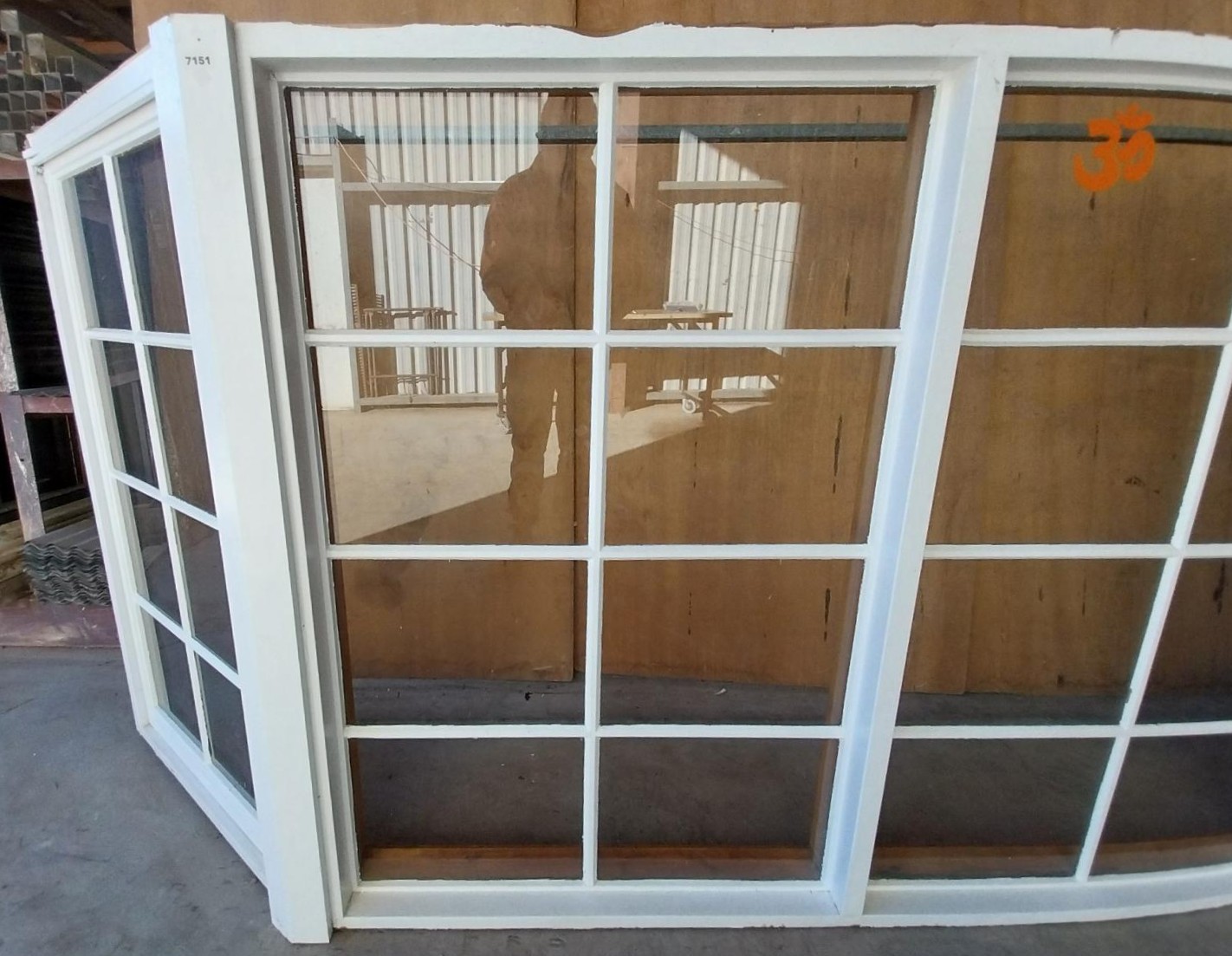# 7151 <br> Timber Framed Bay Window <br> 1440mm High x 3300mm Wide - Image 4