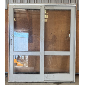 # 7448 <br> Timber Framed Sliding Door